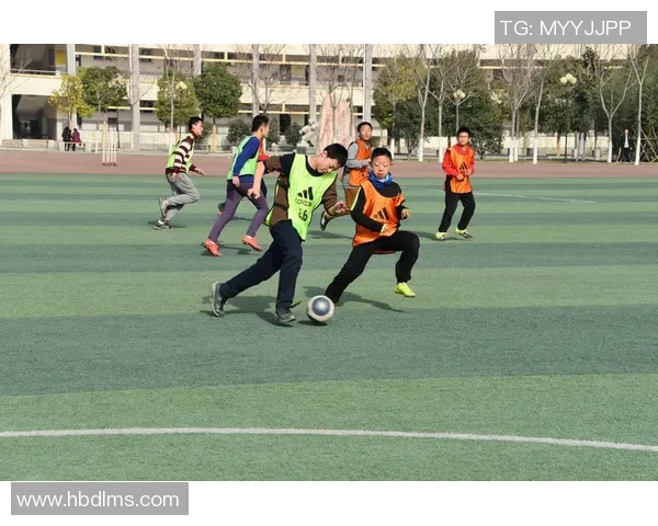 足球明星手工壁画创作教学活动设计与实施方案